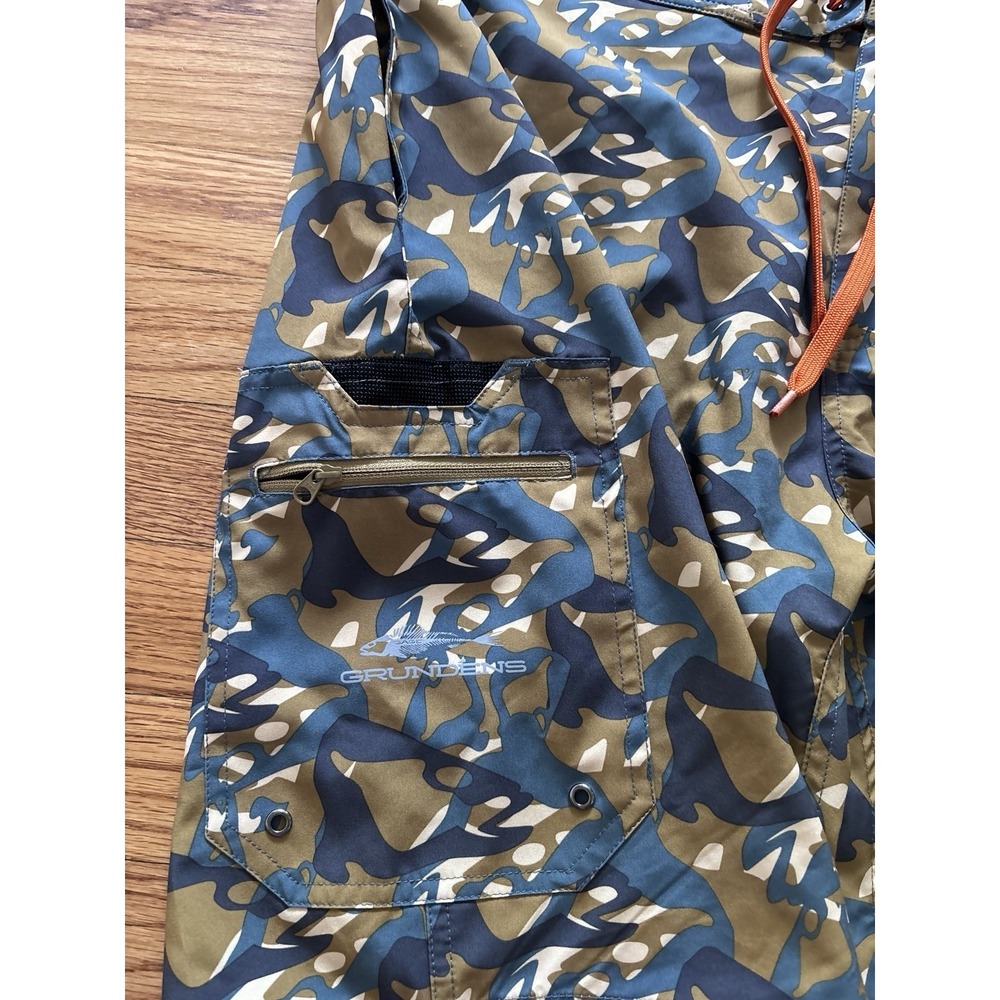 GRUNDENS Board Shorts - Fish Head Butternut Camo UPF 50 Quick Dry - Picture 2 of 7